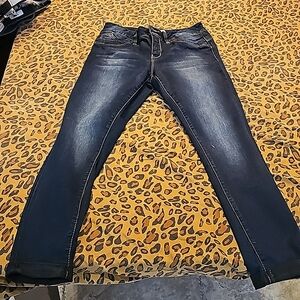 Royalty, wannabettabutt jeans in dark blue denim